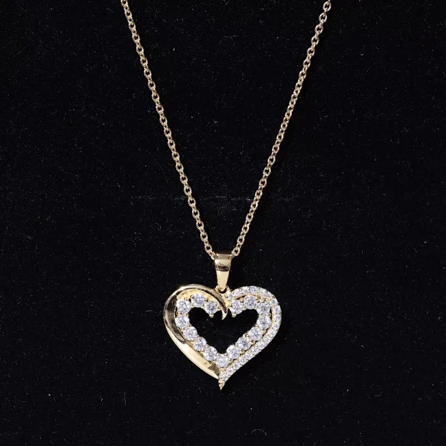 1 CT Certified Moissanite Heart Pendant in Prong Setting