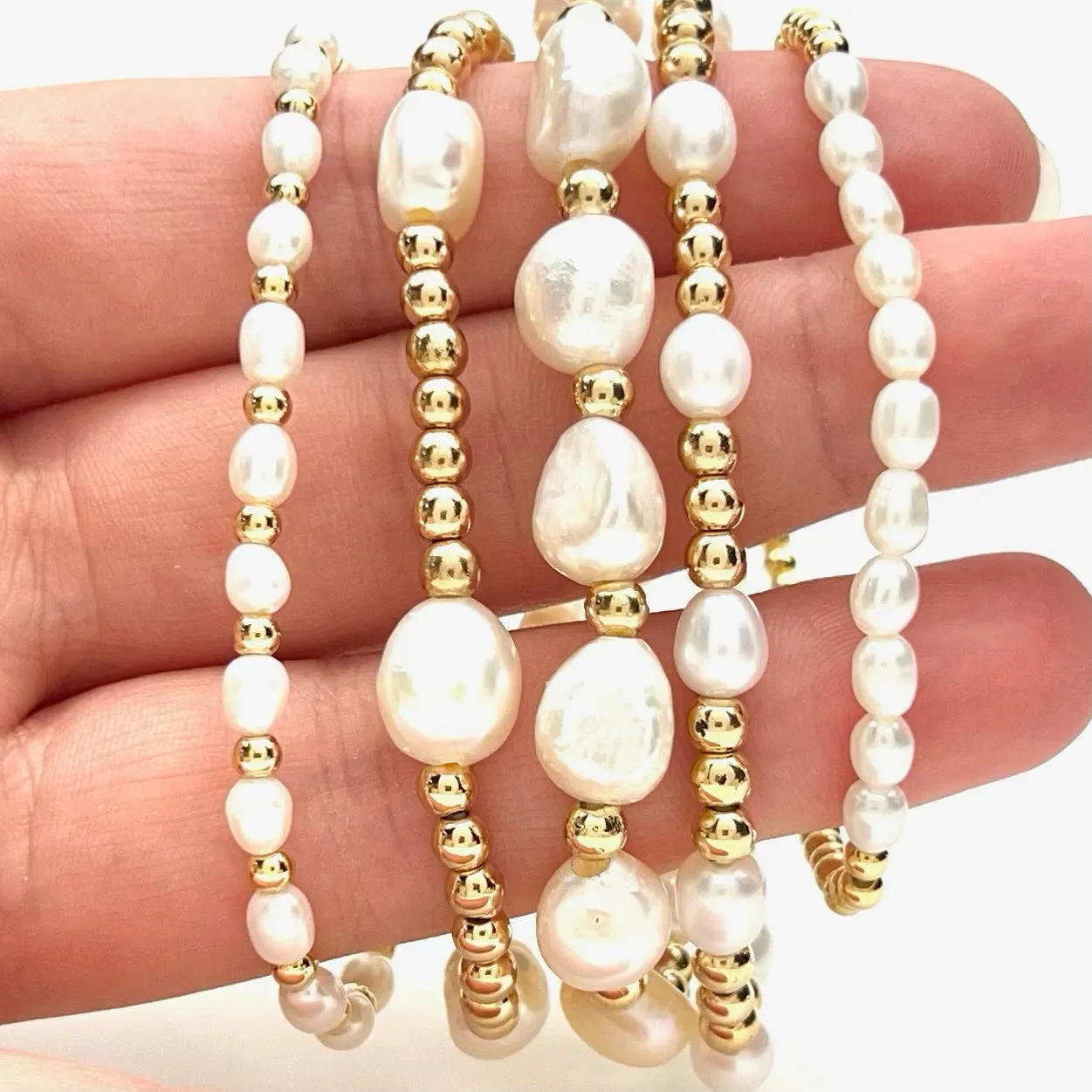 10 PEARL BEAD BRACELET