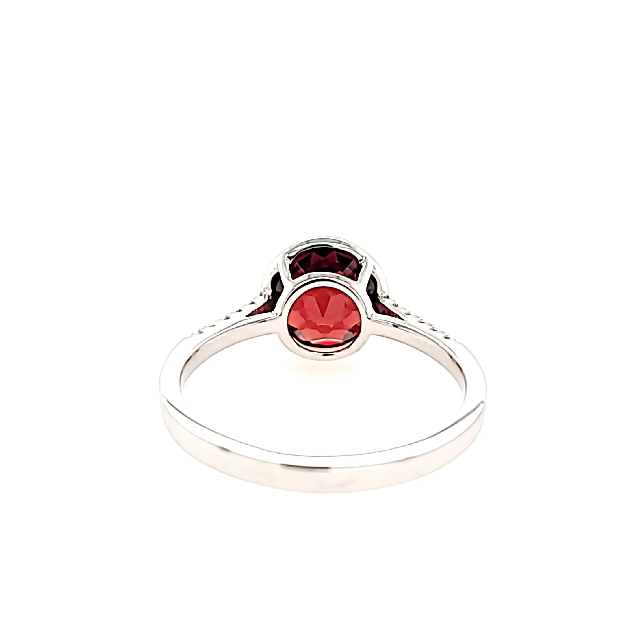 14k White Gold Bezel Garnet & Diamond Ring (I8022)