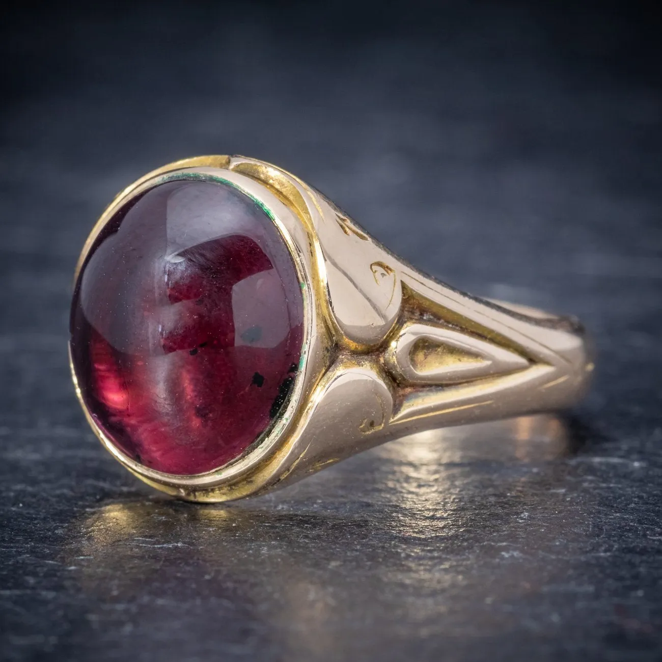 Antique Victorian Cabochon Garnet Ring 15Ct Gold Dated 1868