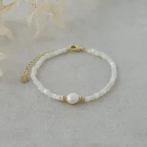 Bella Bracelet -Gold Plated / Mother of Pearl