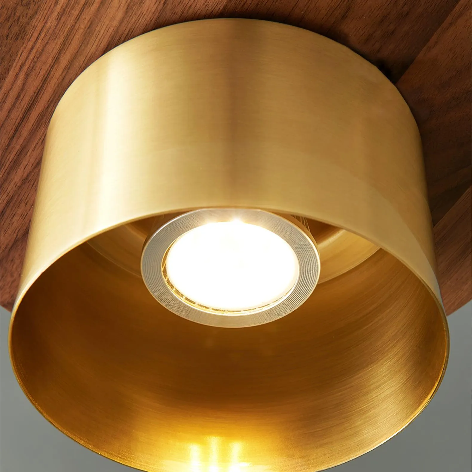 Bersi Pendant Light