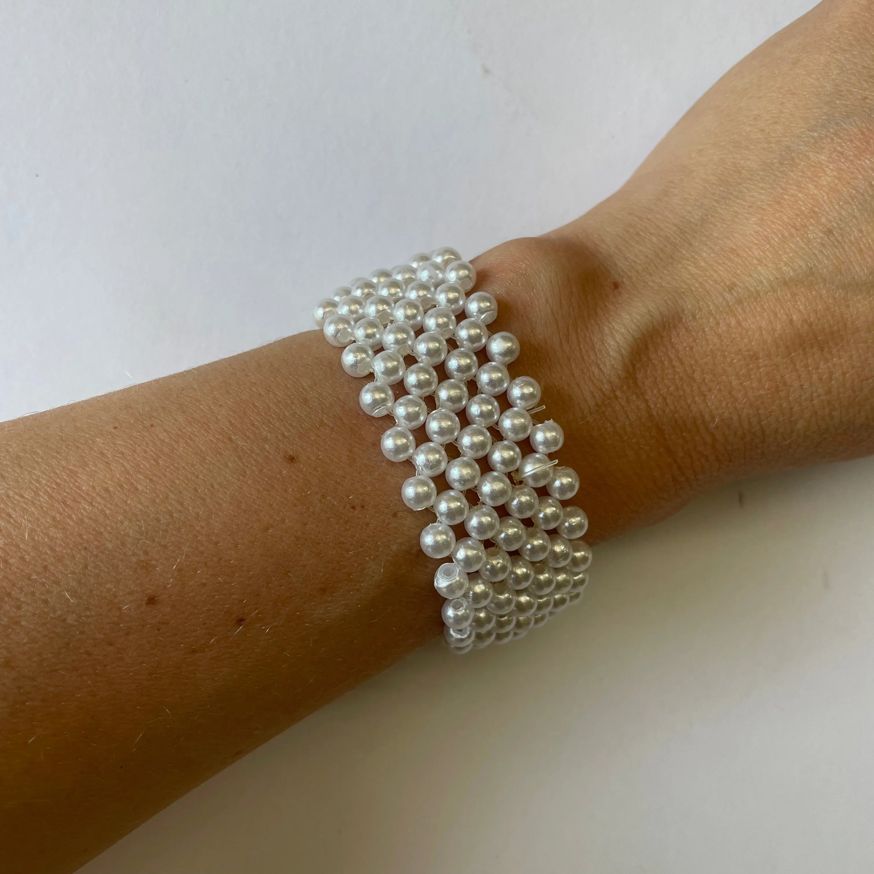 Corsage Wrist Bracelet Pearl Bead - White