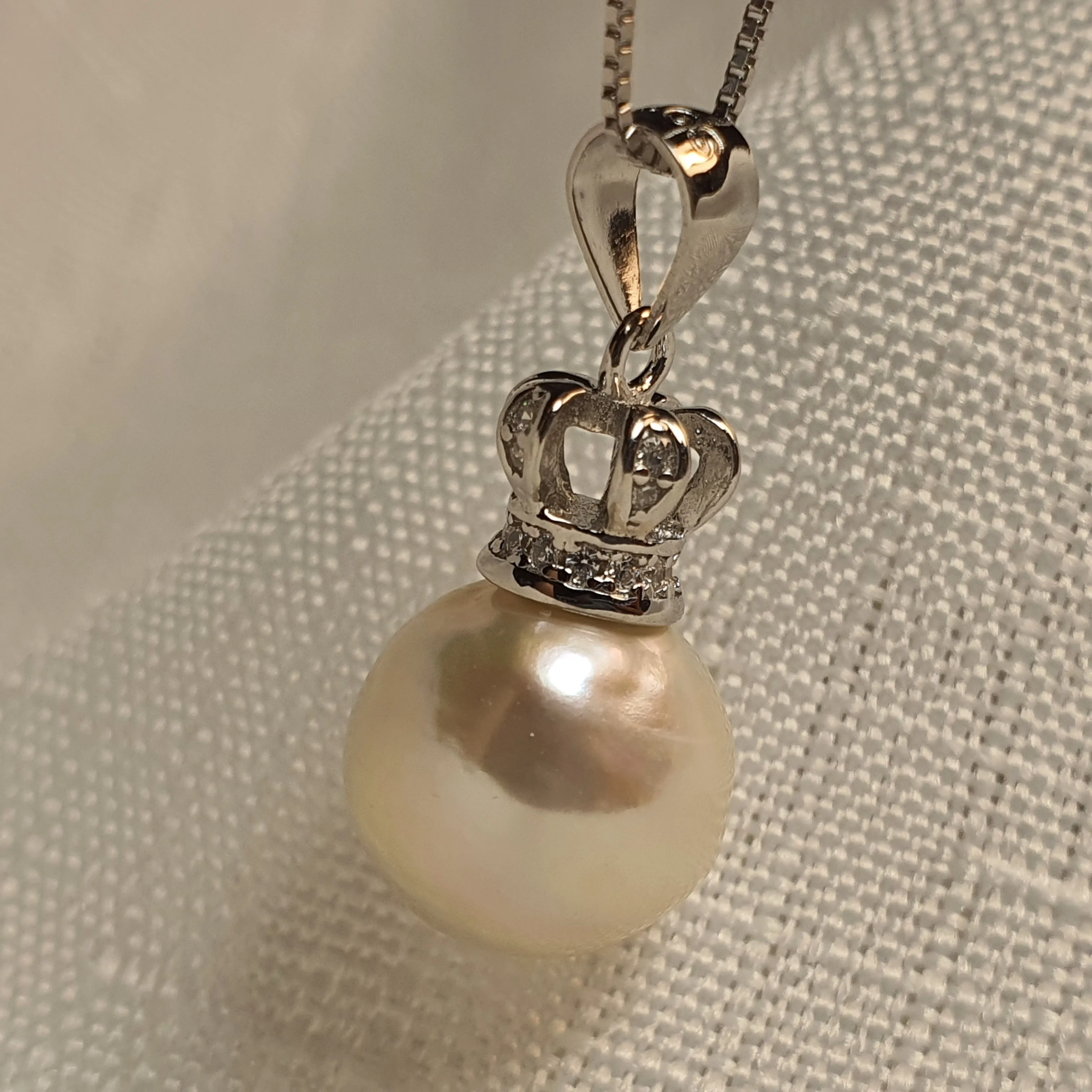 Crown Edison Baroque Pearl Necklace, Sterling Silver