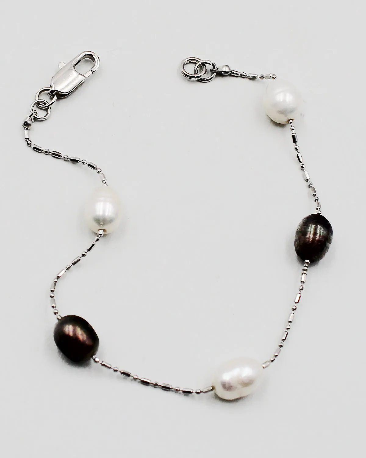 Elongated Pearl Beaded Bracelet