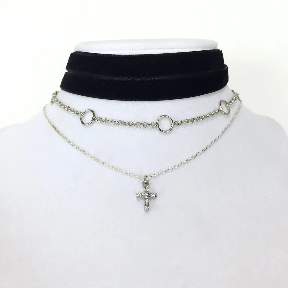 Exie Choker