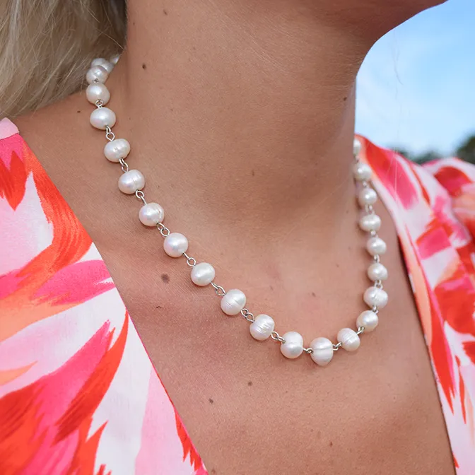 Lady Pearl Necklace