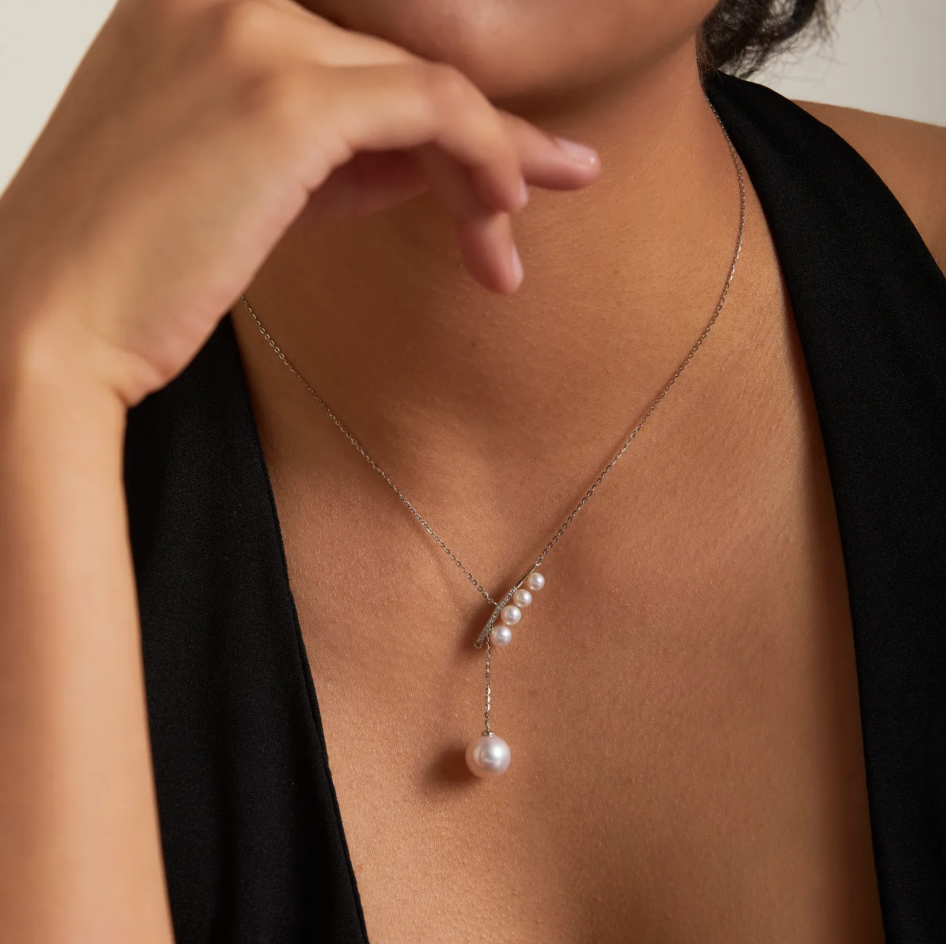 Mermaid Tear Pearl Necklace