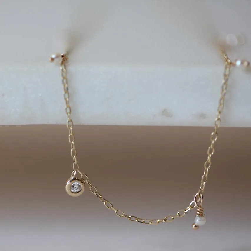 Pearl Shaker Necklace