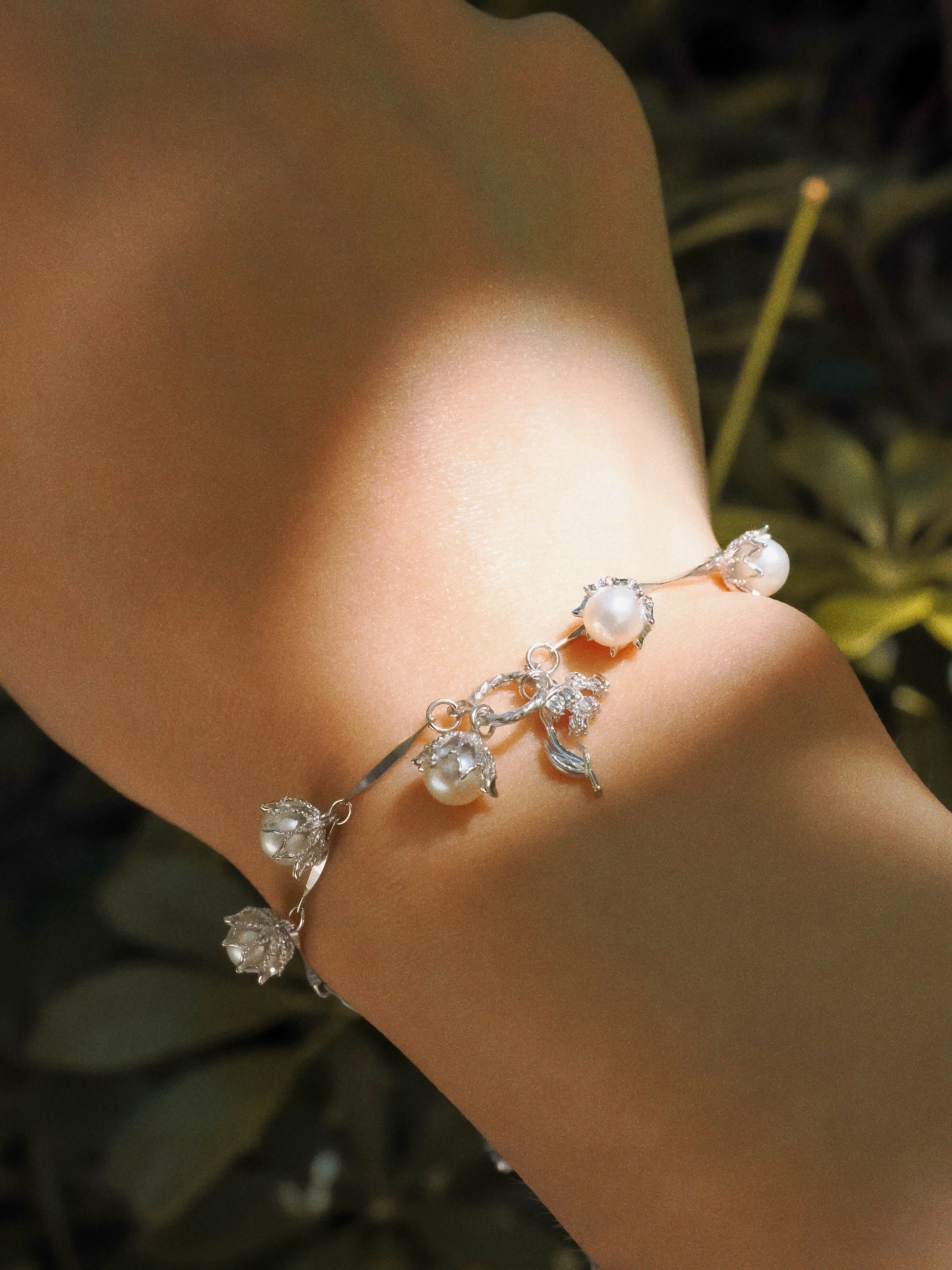 (Special Edition) Freshwater Pearl Silver Dangle Bracelet- Lily of the Valley