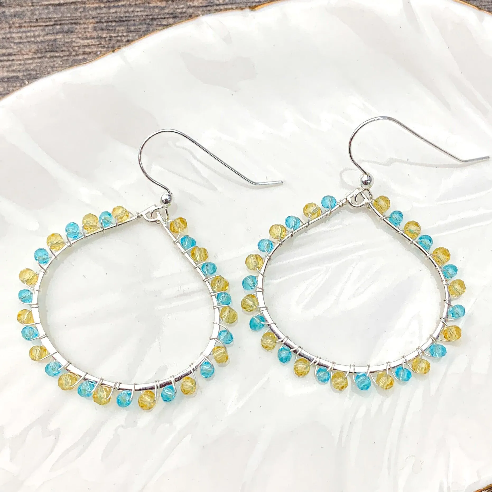 Ukraine 🇺🇦Fundraiser - Medium Hoops