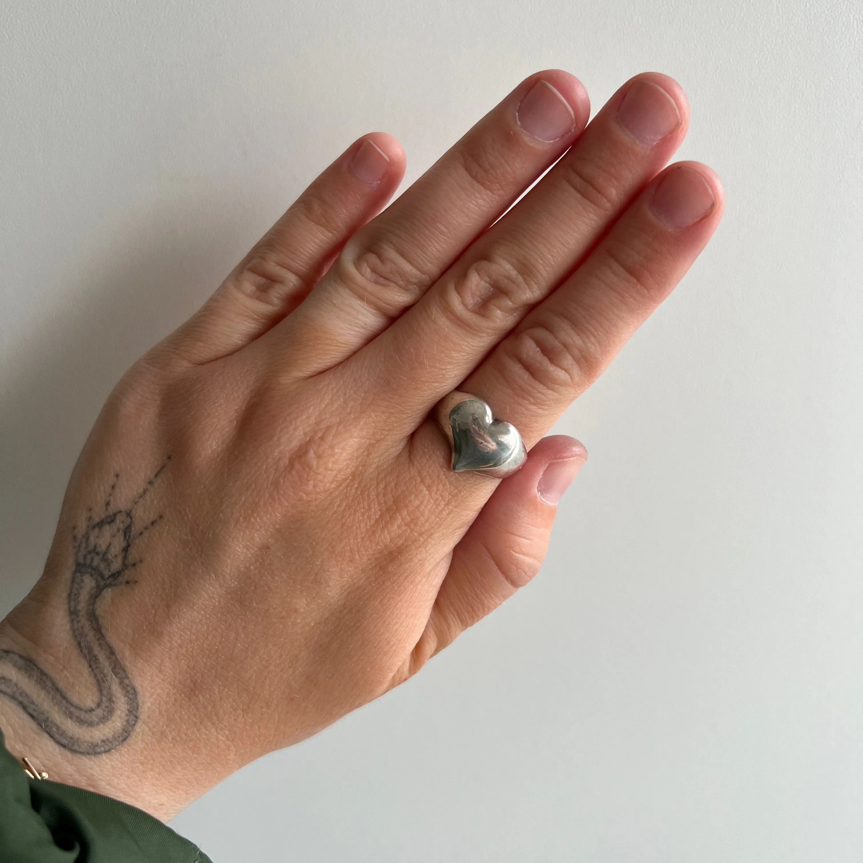 V I N T A G E // puffy love / sterling silver puffy heart ring / size 8.25