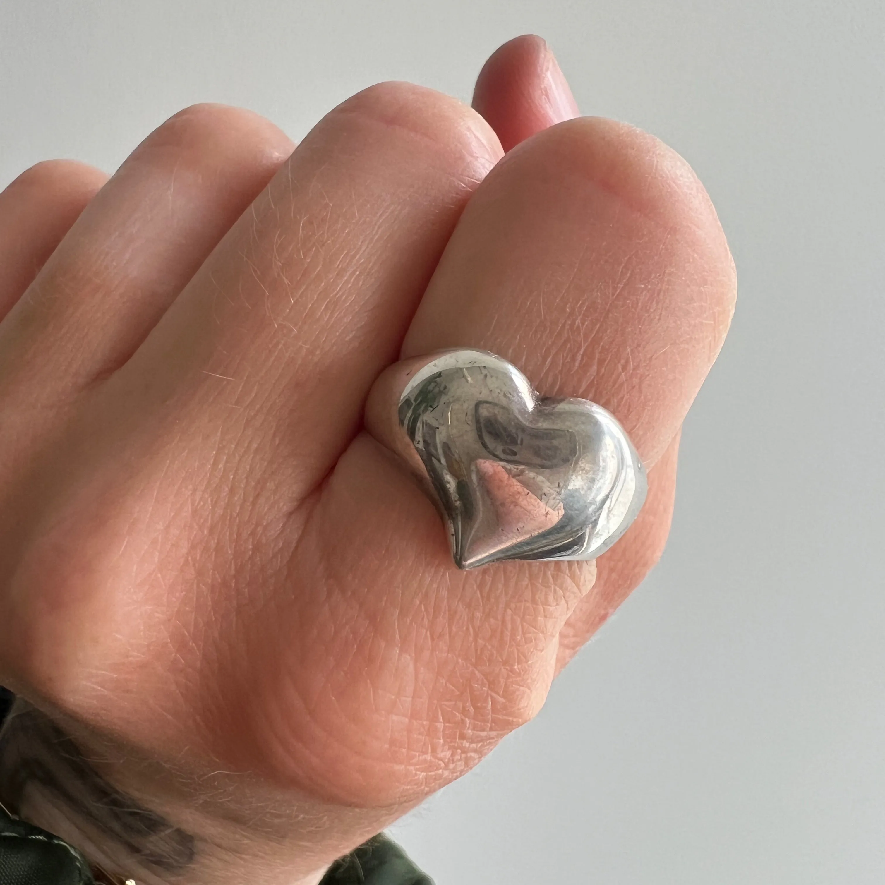 V I N T A G E // puffy love / sterling silver puffy heart ring / size 8.25