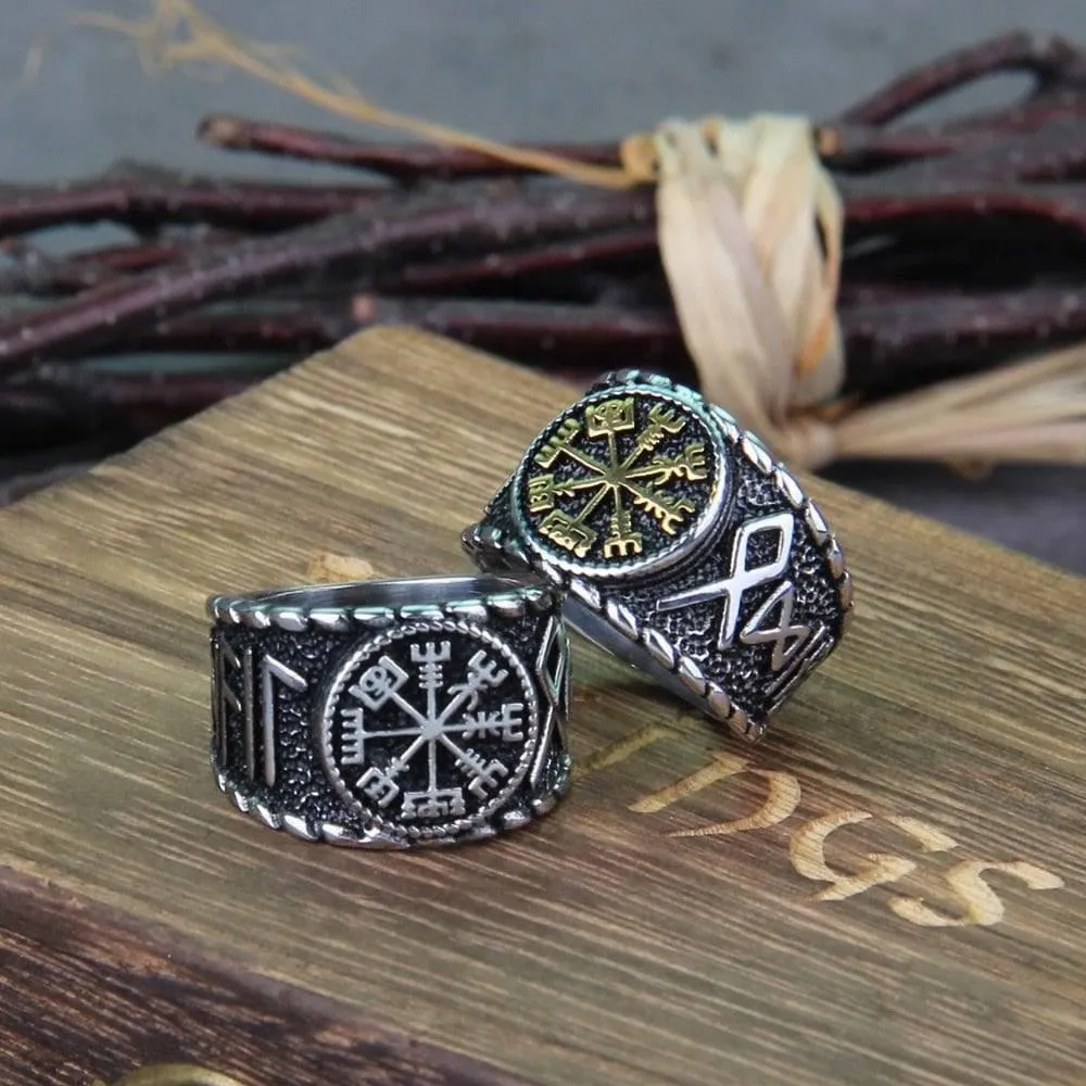 Vegvisir Elder Runes Signet Ring - Stainless Steel